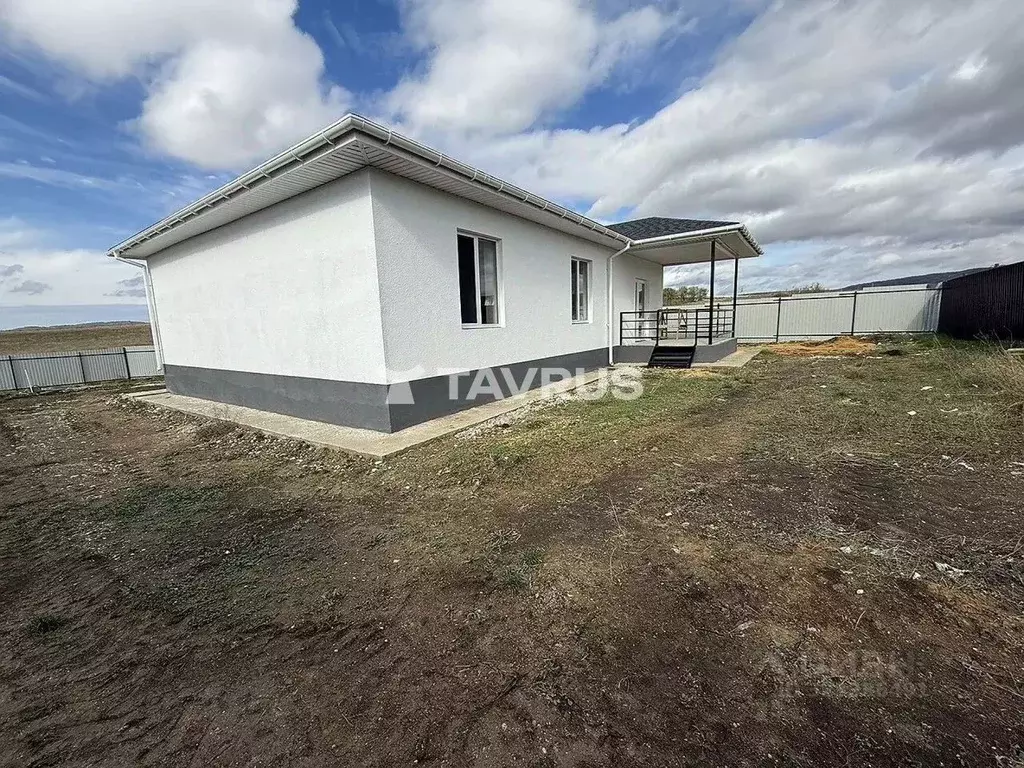 Дом в Крым, Симферопольский район, с. Доброе ул. Айдын (120 м) - Фото 2