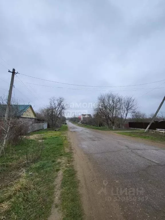 Участок в Краснодарский край, Абинский район, Ахтырское городское ... - Фото 0