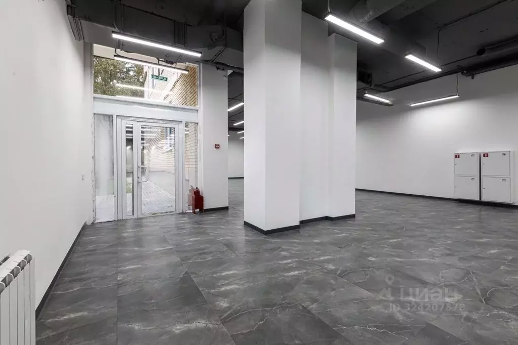 Помещение свободного назначения в Москва Челюскинская ул., 9 (170 м) - Фото 1