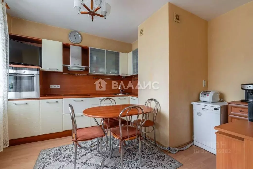 3-к кв. Москва ул. Кошкина, 12к1 (76.3 м) - Фото 2