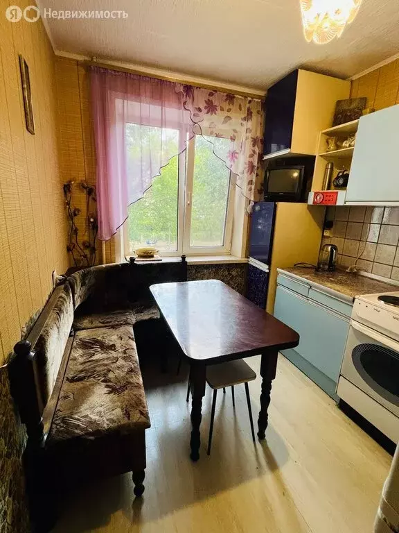 3-комнатная квартира: Тольятти, улица Ворошилова, 19 (65 м) - Фото 1