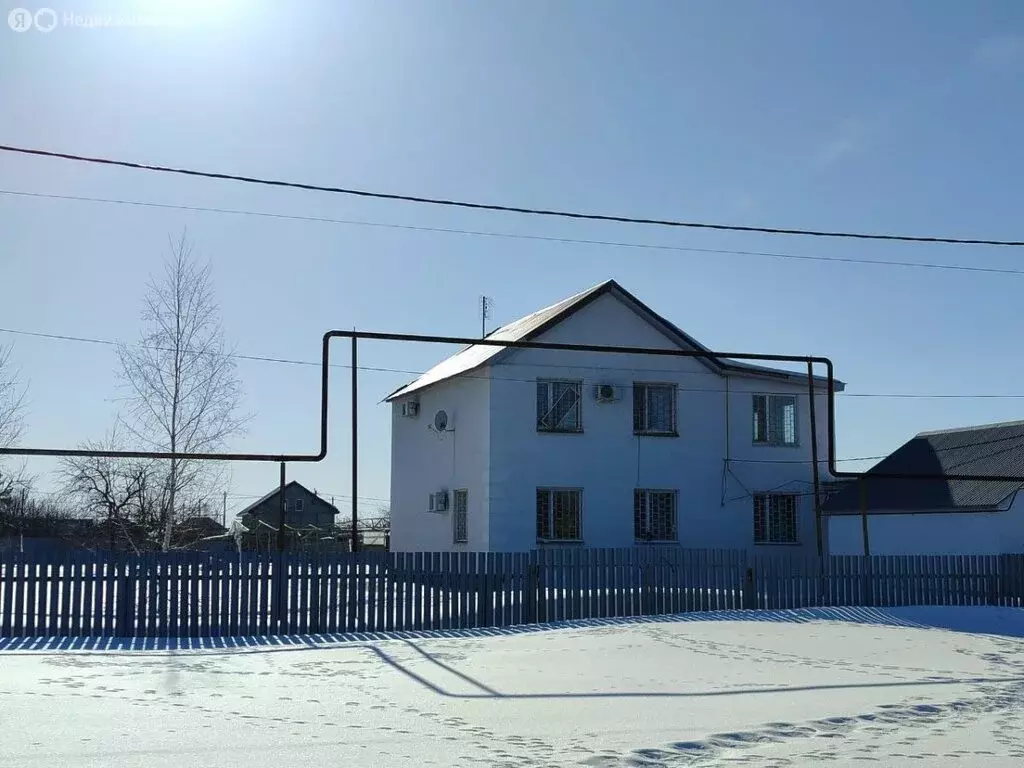 Дом в село Екатериновка, Крестьянская улица, 131 (157.3 м) - Фото 1