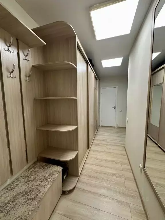 Студия Белгородская область, Белгород ул. Семейная, 13 (31.2 м) - Фото 2