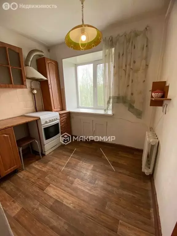 3-комнатная квартира: Кунгур, улица Труда, 47 (58.5 м) - Фото 2