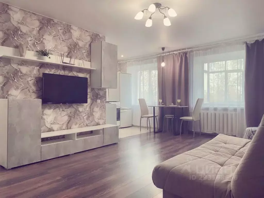 2-к кв. Пермский край, Пермь бул. Гагарина, 27 (44.0 м) - Фото 1