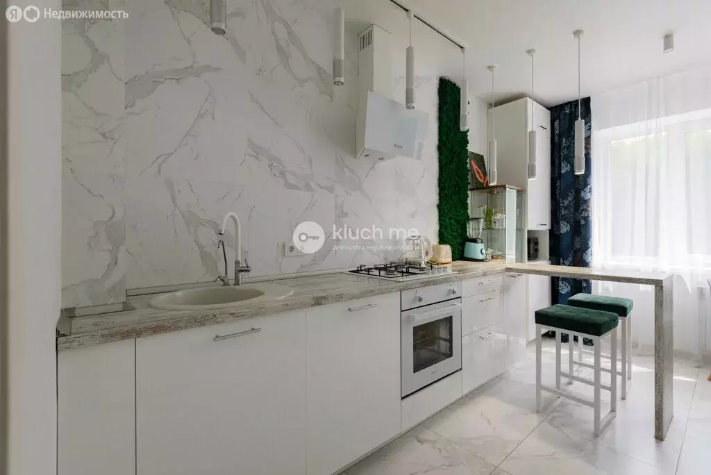 3-комнатная квартира: Казань, улица Патриса Лумумбы, 58 (79.7 м) - Фото 2