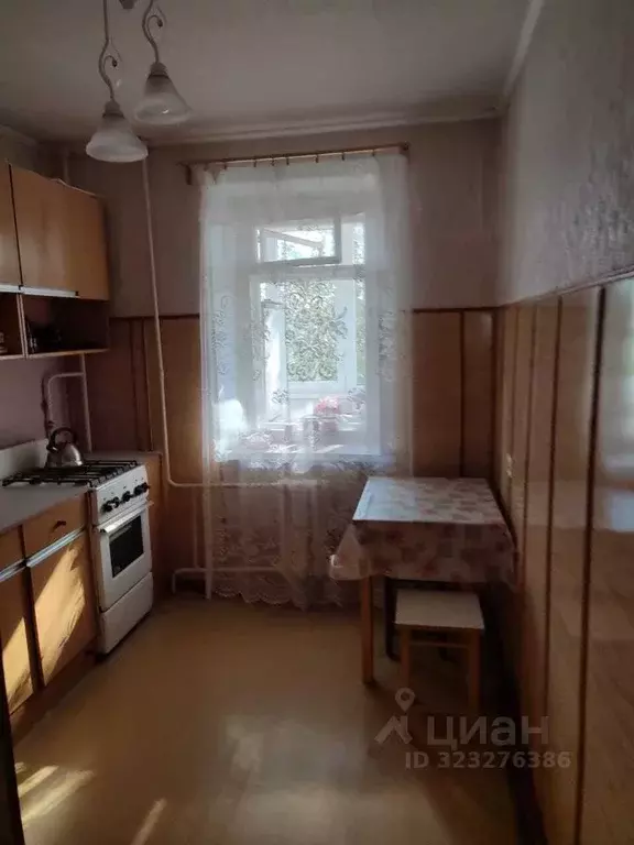 3-к кв. Новгородская область, Крестцы рп ул. Лесная, 36 (57.1 м) - Фото 1