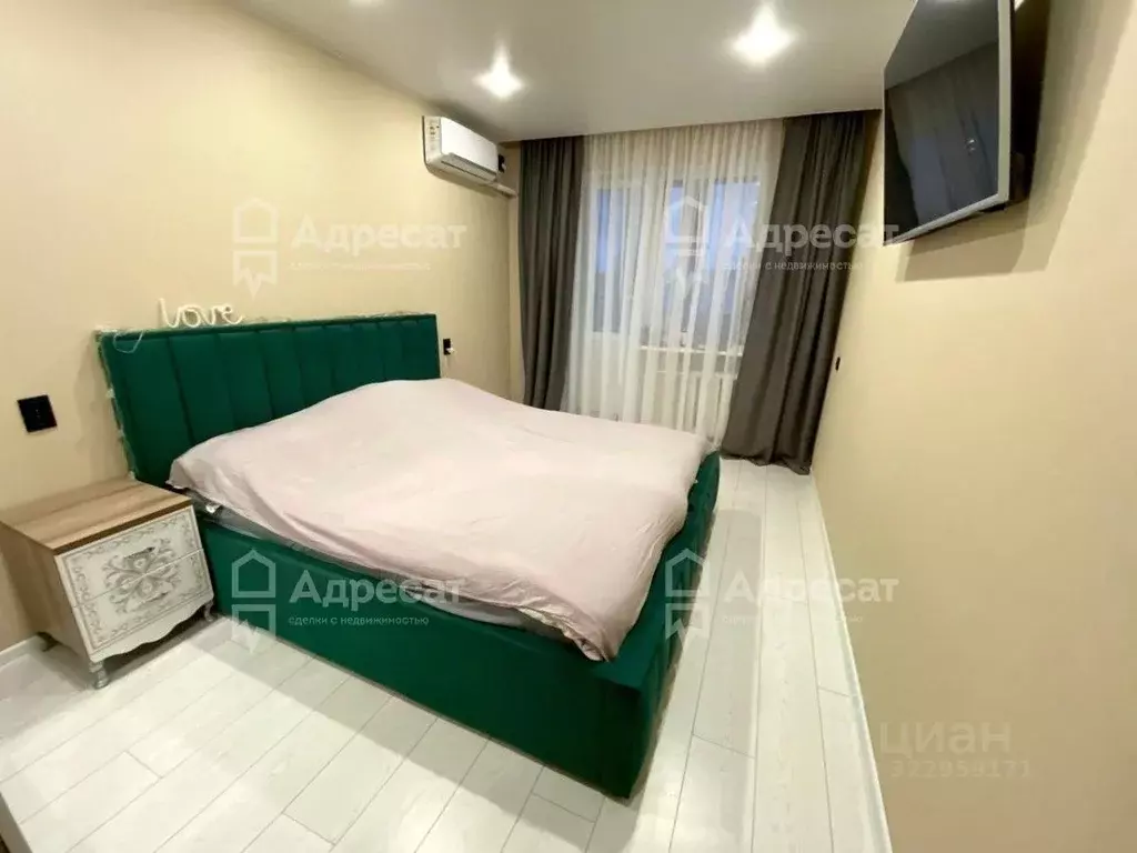 3-к кв. Волгоградская область, Волгоград бул. Энгельса, 22 (64.8 м) - Фото 1