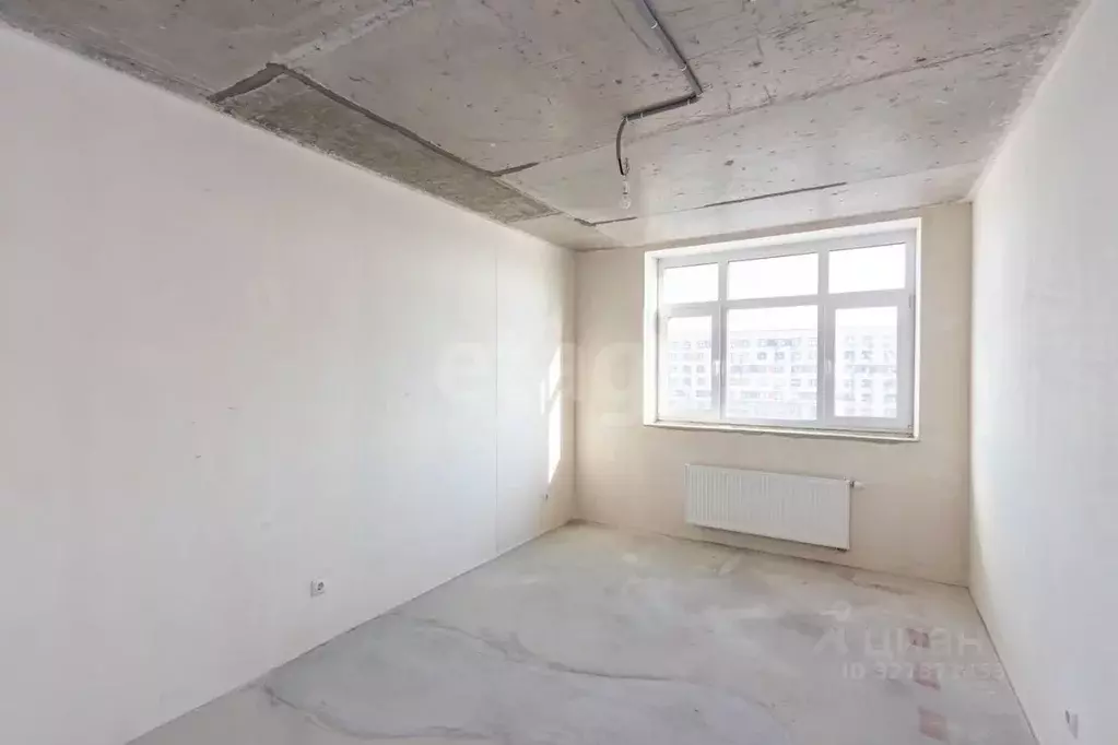 2-к кв. Тюменская область, Тюмень ул. Первооткрывателей, 6 (63.9 м) - Фото 1