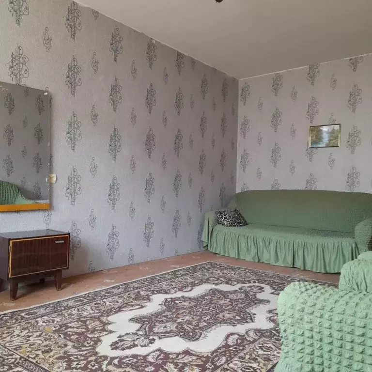 2-к кв. Саратовская область, Энгельс Ленинградская ул., 5 (50.0 м) - Фото 0
