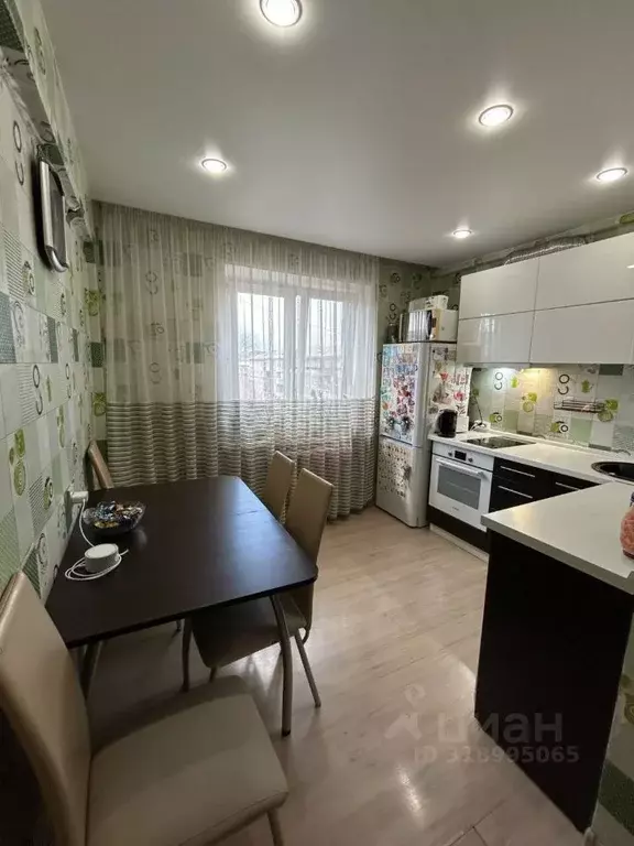 2-к кв. Красноярский край, Красноярск ул. Кутузова, 64 (53.0 м) - Фото 0