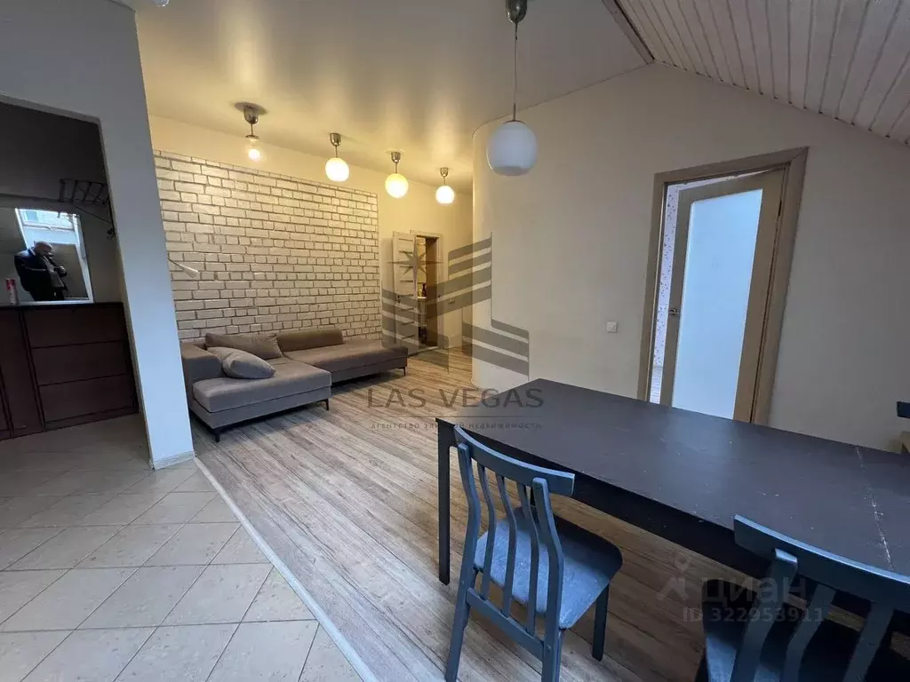 3-к кв. Татарстан, Казань ул. Гарифа Ахунова, 10 (98.0 м) - Фото 2