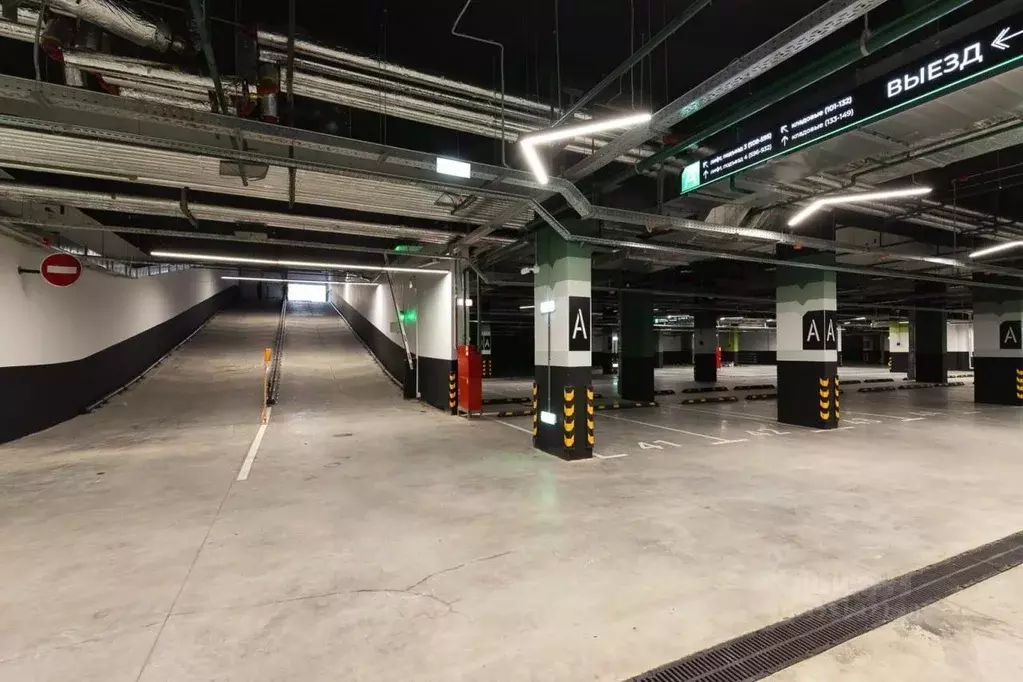 Гараж в Москва Новоостаповская ул., 16к1 (13 м) - Фото 0