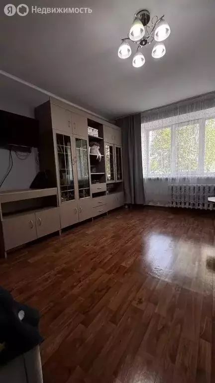 1-комнатная квартира: Октябрьский, 24-й микрорайон, 12 (36.1 м) - Фото 1