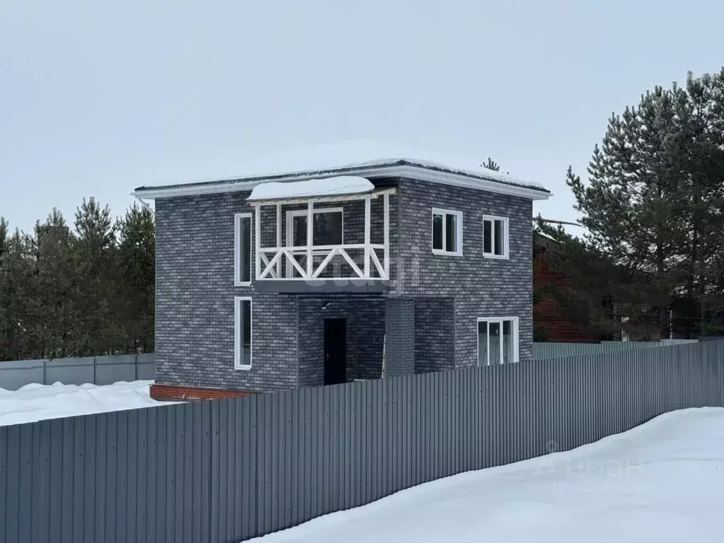 Дом в Удмуртия, Сарапульский район, д. Дулесово Дорожная ул., 1 (124 ... - Фото 0