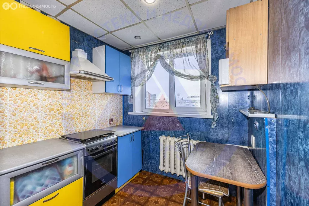 3-комнатная квартира: Курган, Уральская улица, 24 (62.7 м) - Фото 2