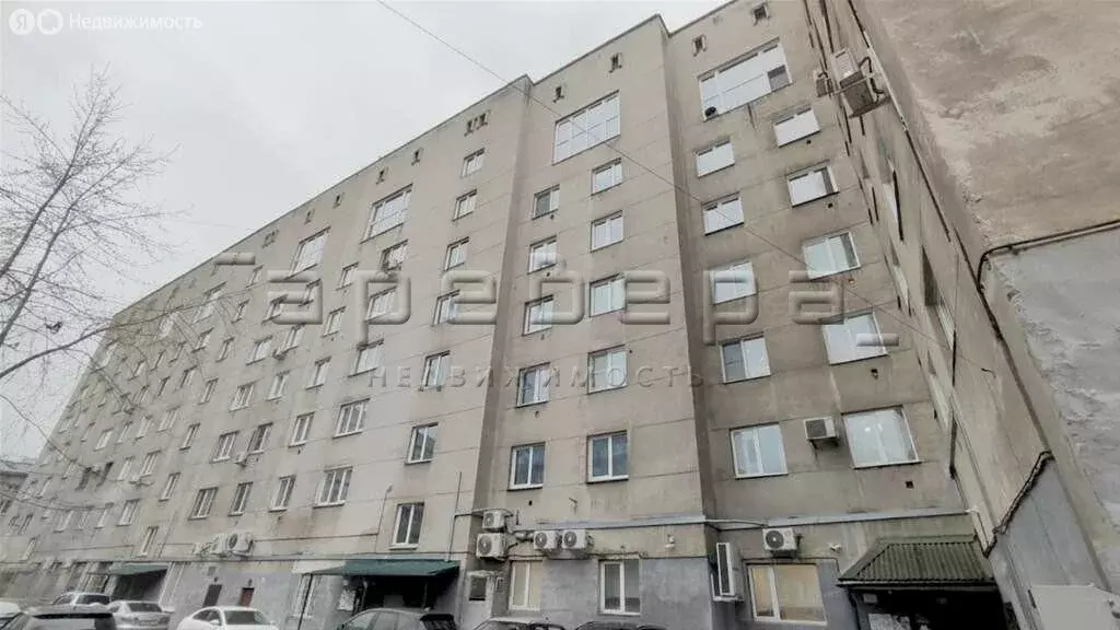 3-комнатная квартира: Красноярск, улица Ленина, 112 (61 м) - Фото 1