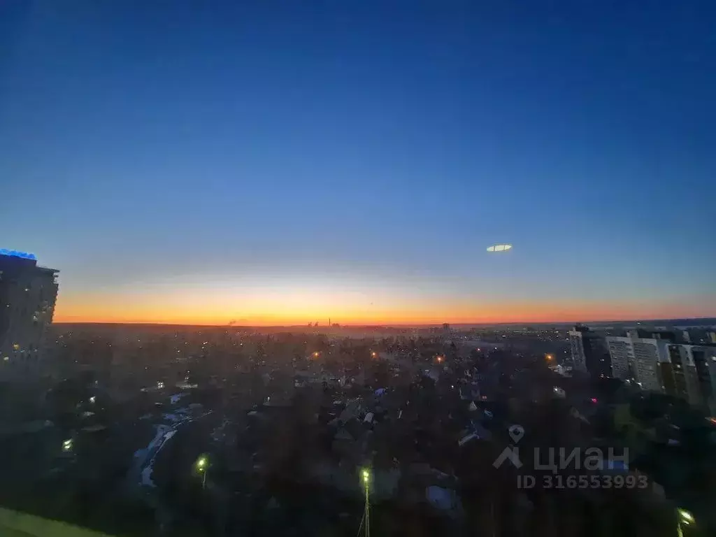1-к кв. Карелия, Петрозаводск ул. Суворова, 1 (46.0 м) - Фото 1