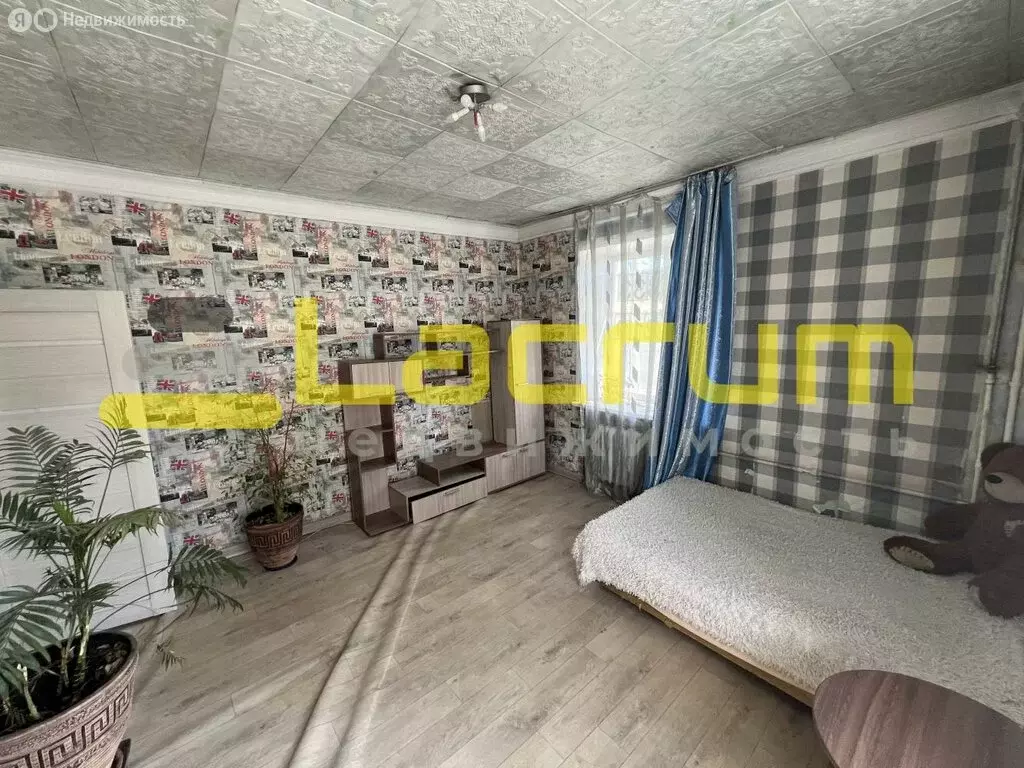 3-комнатная квартира: Красноярск, улица Калинина, 2А (75 м) - Фото 0