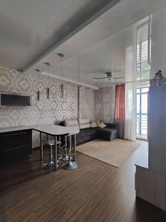 2-к. квартира, 60 м, 14/17 эт. - Фото 1
