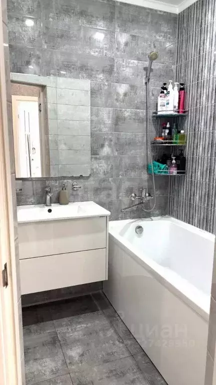 2-к кв. Калмыкия, Элиста ул. В.И. Ленина, 284 (60.8 м) - Фото 2