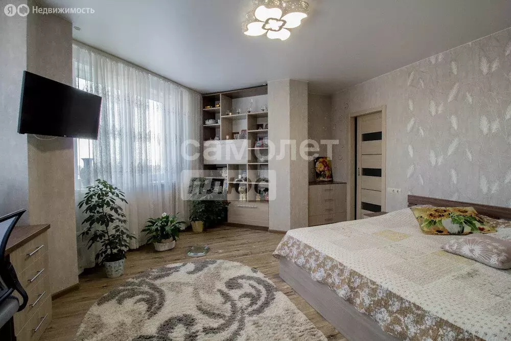 2-комнатная квартира: село Вольно-Надеждинское, Приморская улица, 6 ... - Фото 1