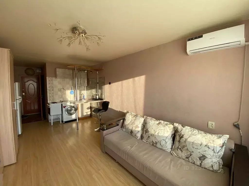 Студия Приморский край, Владивосток Сахалинская ул., 58 (24.0 м) - Фото 1