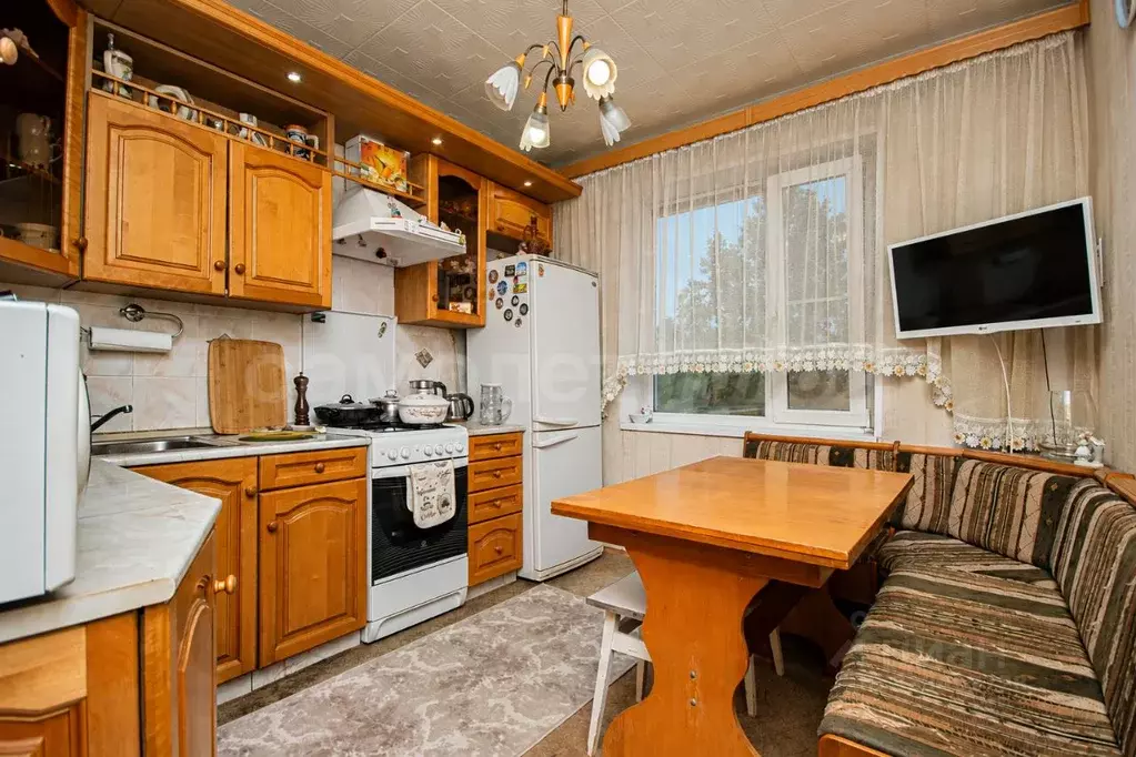 2-к кв. Московская область, Наро-Фоминск ул. Шибанкова, 84 (50.6 м) - Фото 1