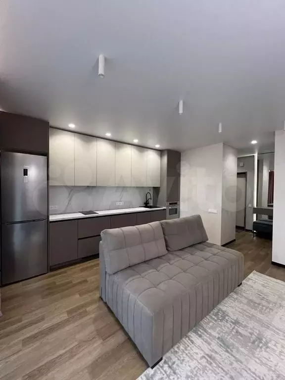 2-к. квартира, 60 м, 4/17 эт. - Фото 0