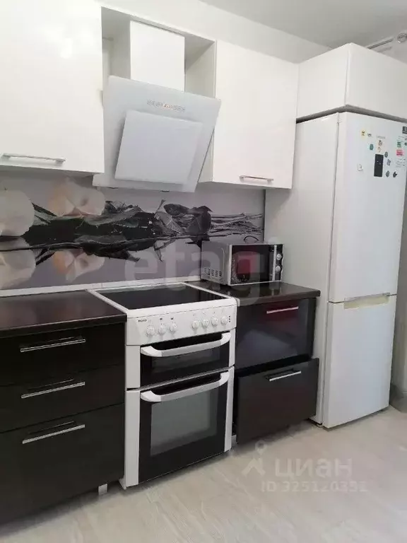 1-к кв. Тюменская область, Тюмень ул. Газовиков, 65 (38.2 м) - Фото 1