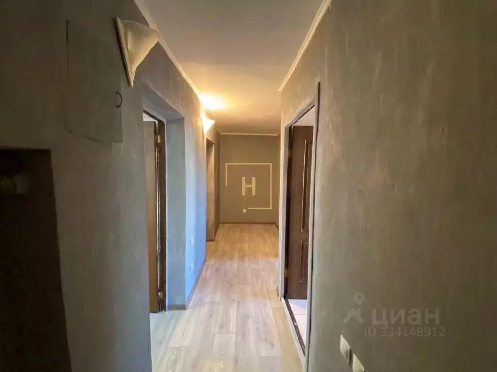 3-к кв. Крым, Евпатория ул. Имени 60-летия Октября, 26 (63.7 м) - Фото 1