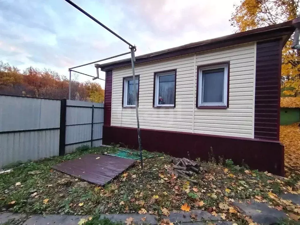 Дом в Белгородская область, Новооскольский муниципальный округ, с. ... - Фото 1