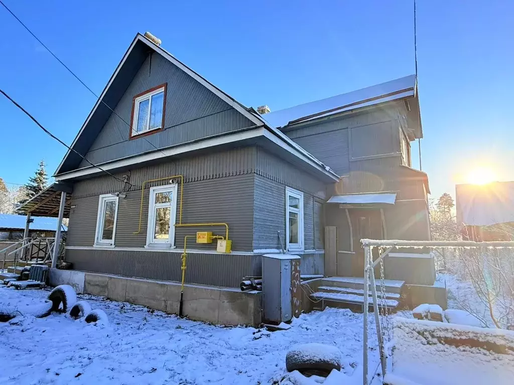 Дом в Ленинградская область, Гатчинский муниципальный округ, пос. ... - Фото 1