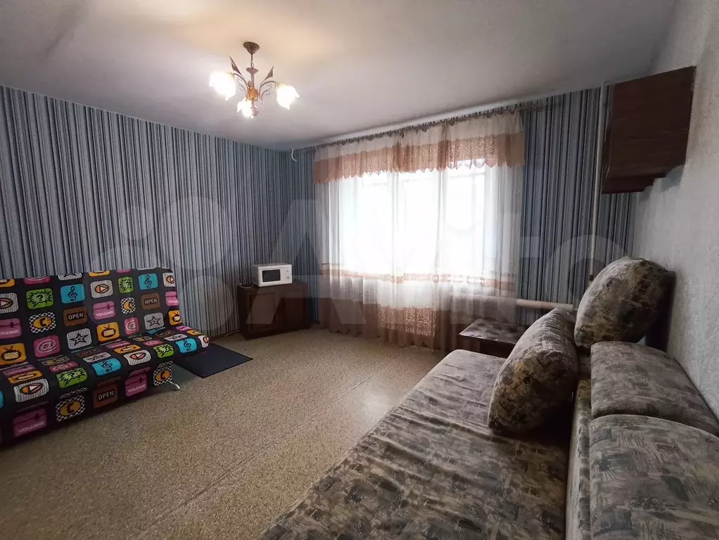 1-к. квартира, 41 м, 3/10 эт. - Фото 0
