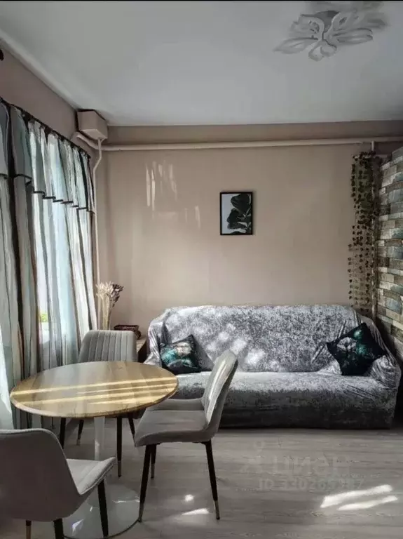 Дом в Краснодарский край, Усть-Лабинский район, Кирпильское с/пос, ... - Фото 2