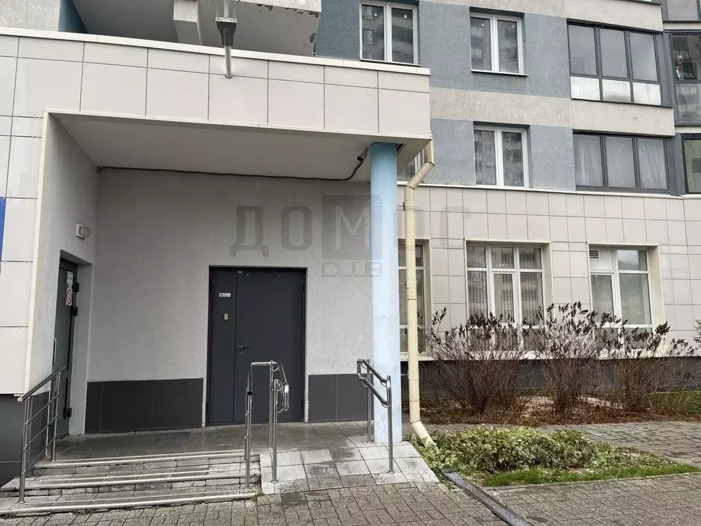 2-к кв. Свердловская область, Екатеринбург ул. Заводская, 75 (58.4 м) - Фото 1