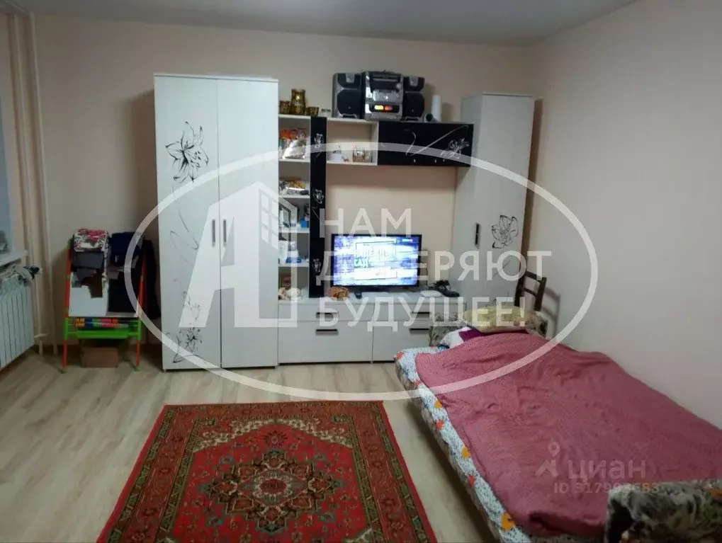 1-к кв. Удмуртия, Глазов Сибирская ул., 6 (33.0 м) - Фото 0