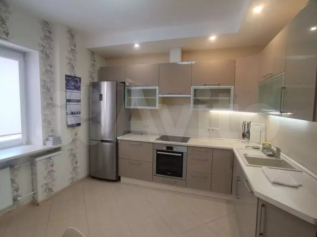 3-к. квартира, 90 м, 5/9 эт. - Фото 0