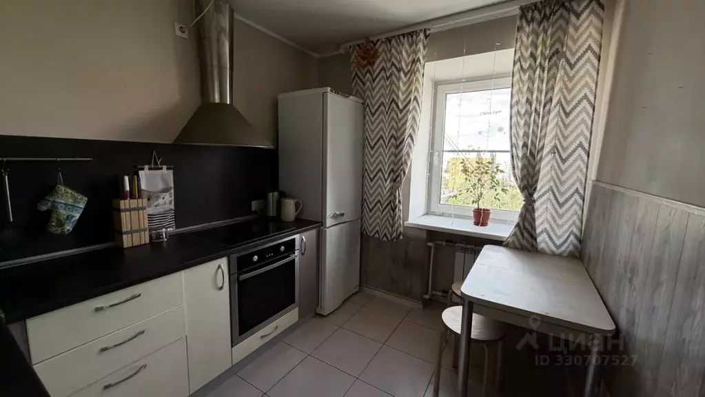 2-к кв. Челябинская область, Челябинск ул. Курчатова, 34 (60.0 м) - Фото 1