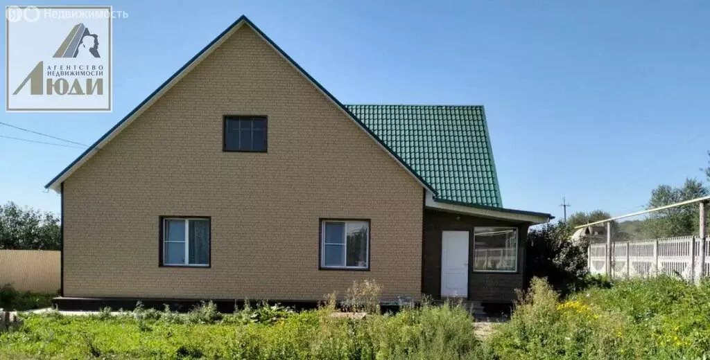 Дом в село Плотниково, Школьная улица, 4 (148 м) - Фото 1