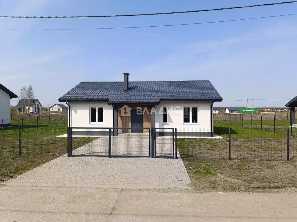 Дом в Калининградская область, Гурьевский муниципальный округ, пос. ... - Фото 1