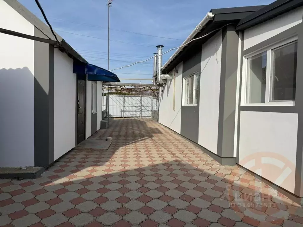 Дом в Крым, Сакский район, с. Столбовое ул. Ленина, 5 (54 м) - Фото 1