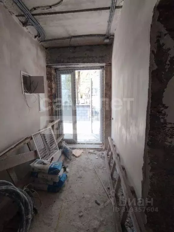 Студия Севастополь ул. Адмирала Азарова, 2 (18.3 м) - Фото 1