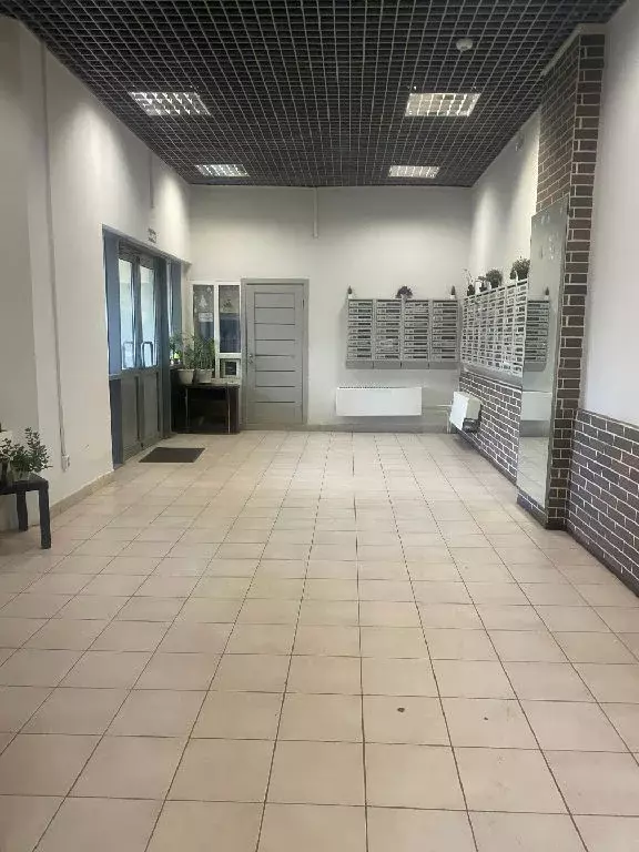 Продается 3-комнатная квартира - Фото 2