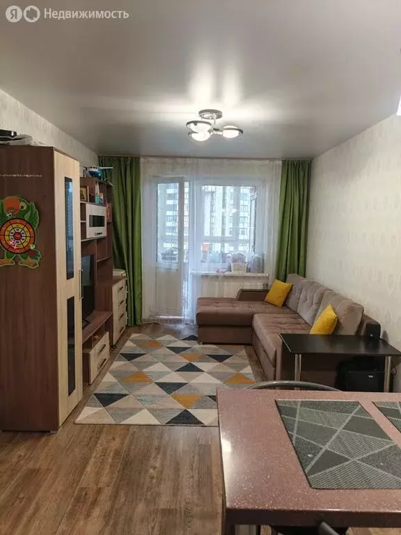 2-комнатная квартира: Киров, улица Энтузиастов, 15 (52.8 м) - Фото 2