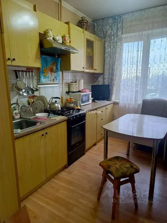 3-к кв. Крым, Симферополь ул. 60 лет Октября, 13/64 (63.4 м) - Фото 1