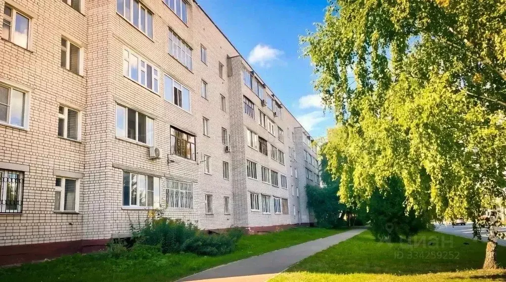 2-к кв. Татарстан, Зеленодольск просп. Строителей, 3 (51.2 м) - Фото 1
