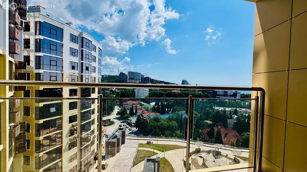 2-комнатная квартира: Алушта, улица Ленина, 37 (90.8 м) - Фото 1