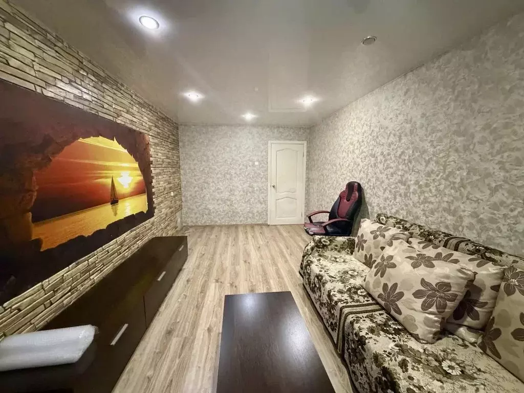 2-к кв. Коми, Сыктывкар Нижний Чов мкр, ул. Магистральная, 3 (47.7 м) - Фото 1