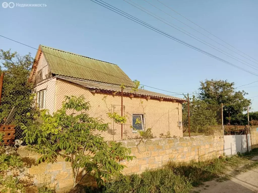 Дом в Сакский район, Суворовское сельское поселение, село Великое ... - Фото 1